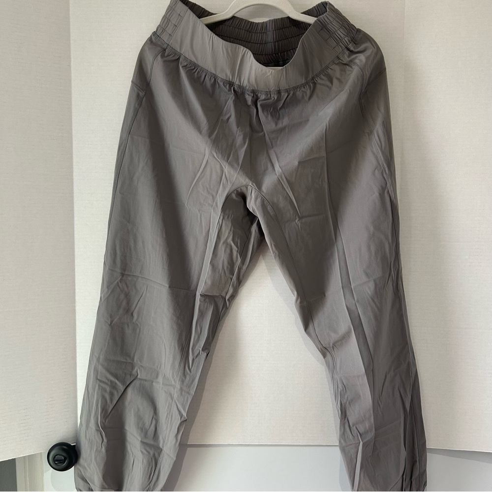 Halara Joggers
